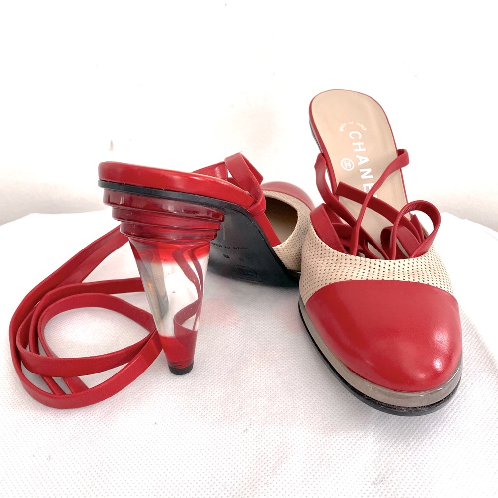 Authentic Chanel vintage heels, never been used